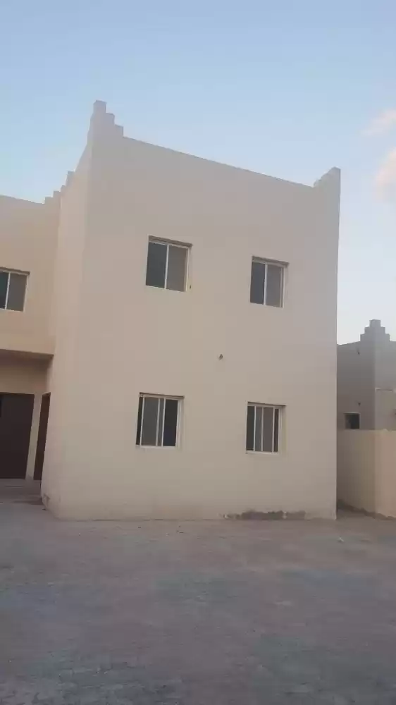 سكني عقار جاهز 6 غرف  غير مفروش فيلا  للبيع في السد , الدوحة #18387 - 1  صورة 