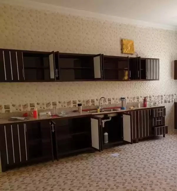مسکونی املاک آماده 6 اتاق خواب U/F ویلای مستقل  برای اجاره که در السد , دوحه #18488 - 1  image 
