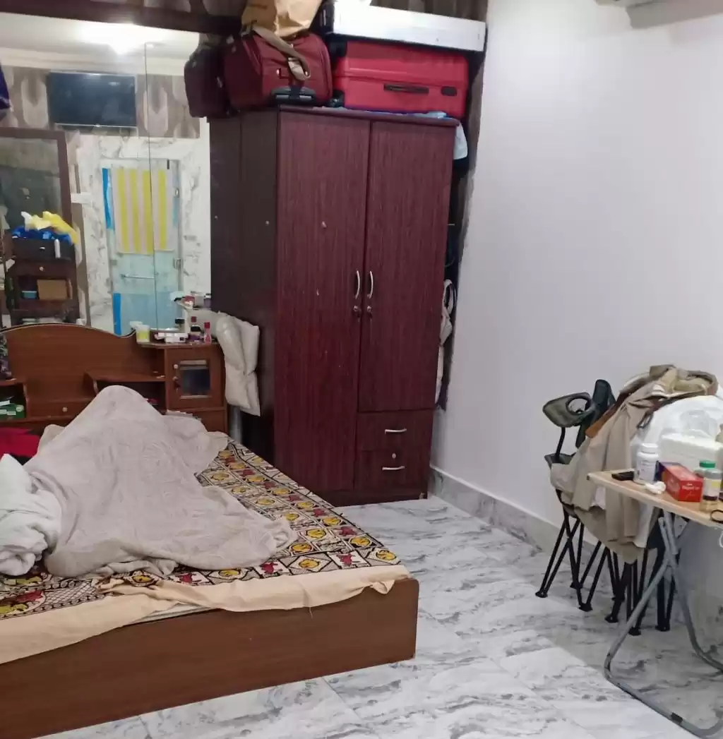 Residential Ready Property Studio F/F Apartment  for rent in Al Sadd , Doha #18532 - 1  image 