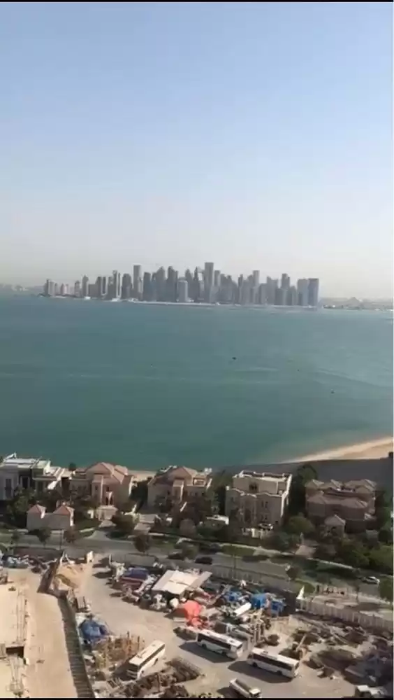 yerleşim Hazır Mülk 2 yatak odası S/F Apartman  satılık içinde Al Sadd , Doha #18728 - 1  image 