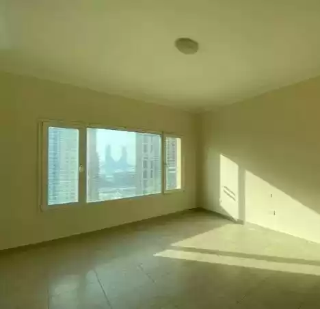 Wohn Klaar eigendom 2 Schlafzimmer S/F Wohnung  zu vermieten in Al Sadd , Doha #18754 - 1  image 