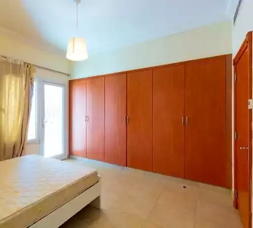 Residential Ready Property 2 Bedrooms S/F Apartment  for rent in Al Sadd , Doha #18838 - 1  image 