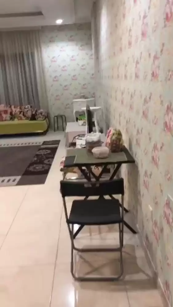 yerleşim Hazır Mülk 3 yatak odası F/F Apartman  kiralık içinde Al Sadd , Doha #18869 - 1  image 