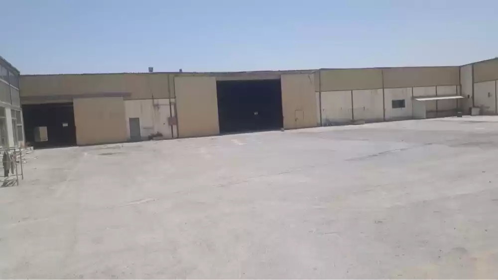 Terre Propriété prête Terrain à usage mixte  à vendre au Al-Sadd , Doha #18941 - 1  image 