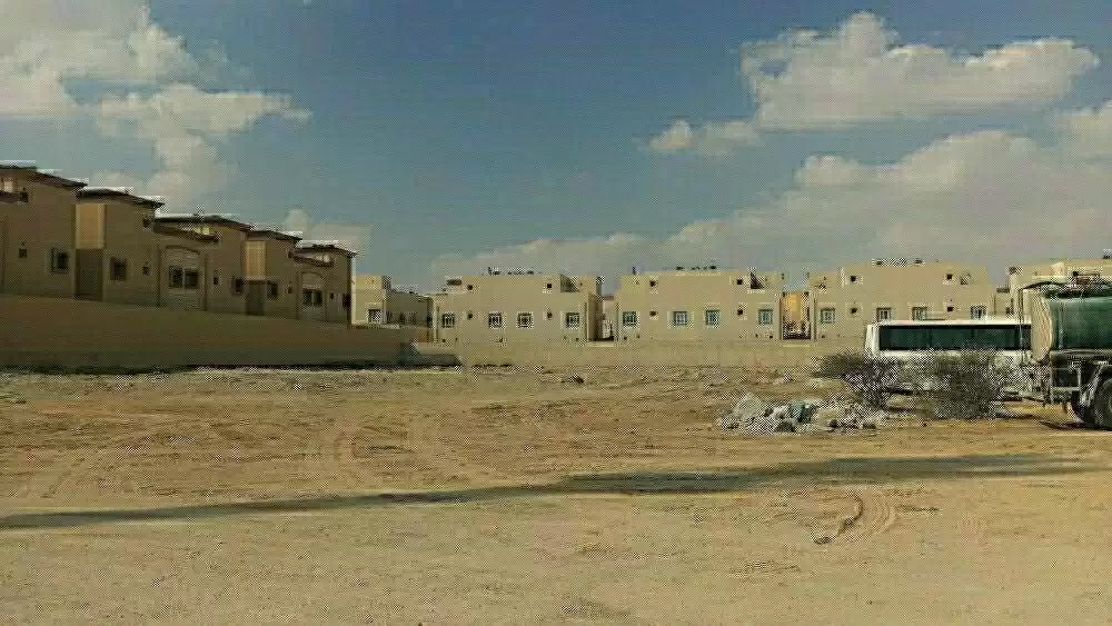أرض عقار جاهز ارض متعددة الاستعمالات  للبيع في الدوحة #19021 - 1  صورة 