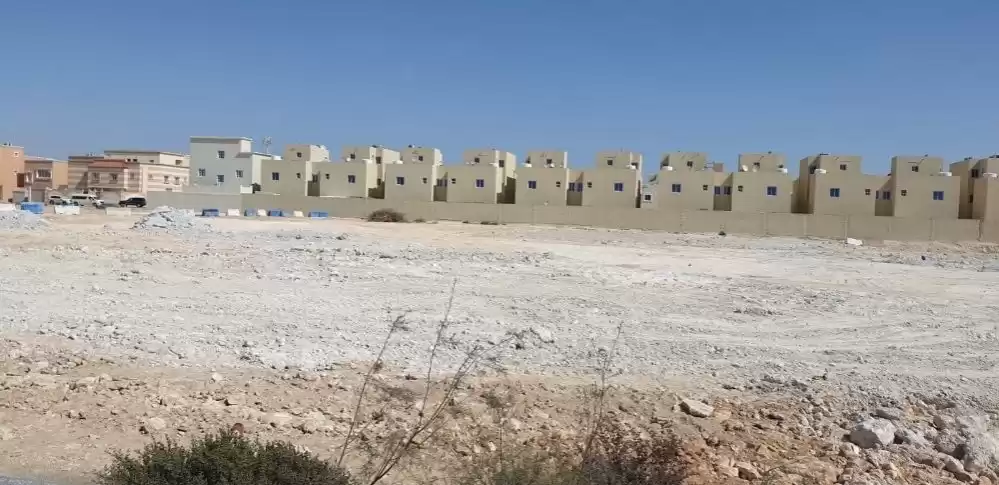 Tierra Listo Propiedad Tierra de uso mixto  venta en al-sad , Doha #19216 - 1  image 