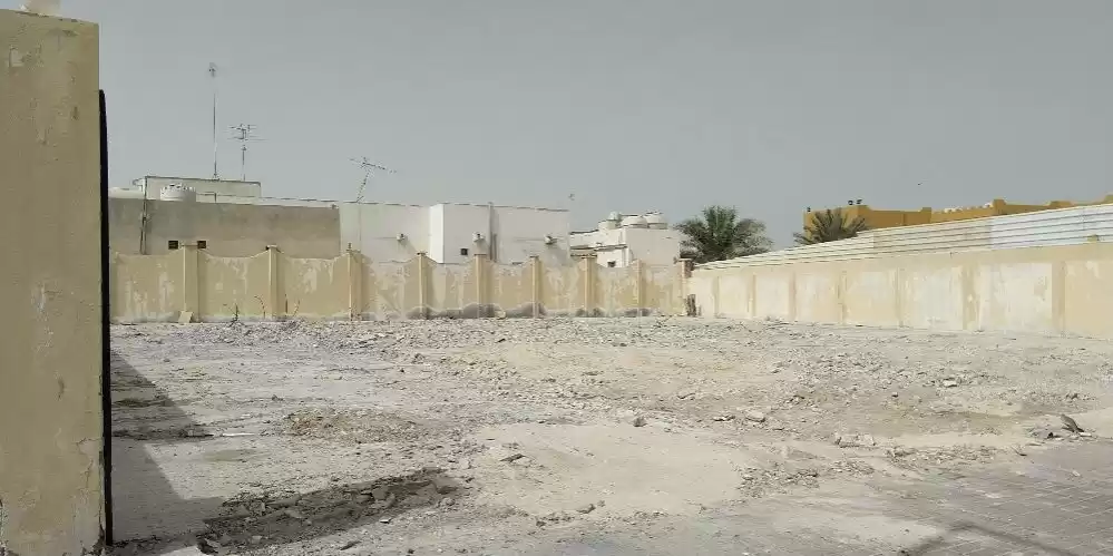 Tierra Listo Propiedad Tierra de uso mixto  venta en al-sad , Doha #19219 - 1  image 