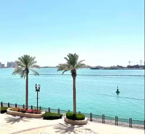 Residential Ready Property 3 Bedrooms F/F Townhouse  for rent in Al Sadd , Doha #19286 - 1  image 