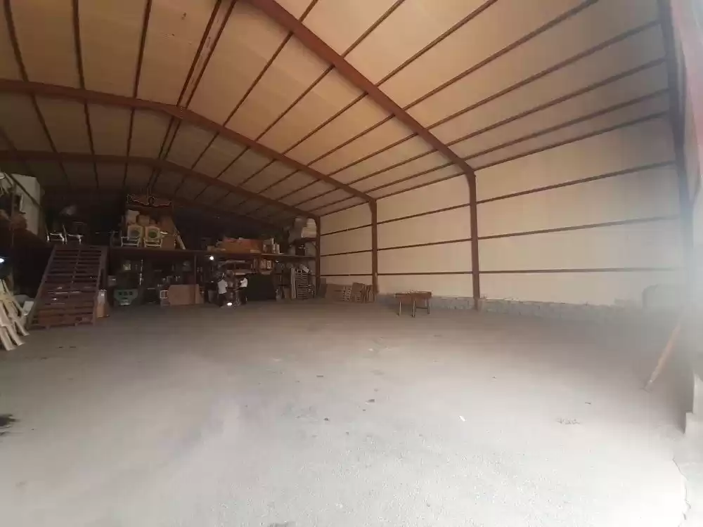 Reklam Hazır Mülk U/F Depo  satılık içinde Al Sadd , Doha #19337 - 1  image 