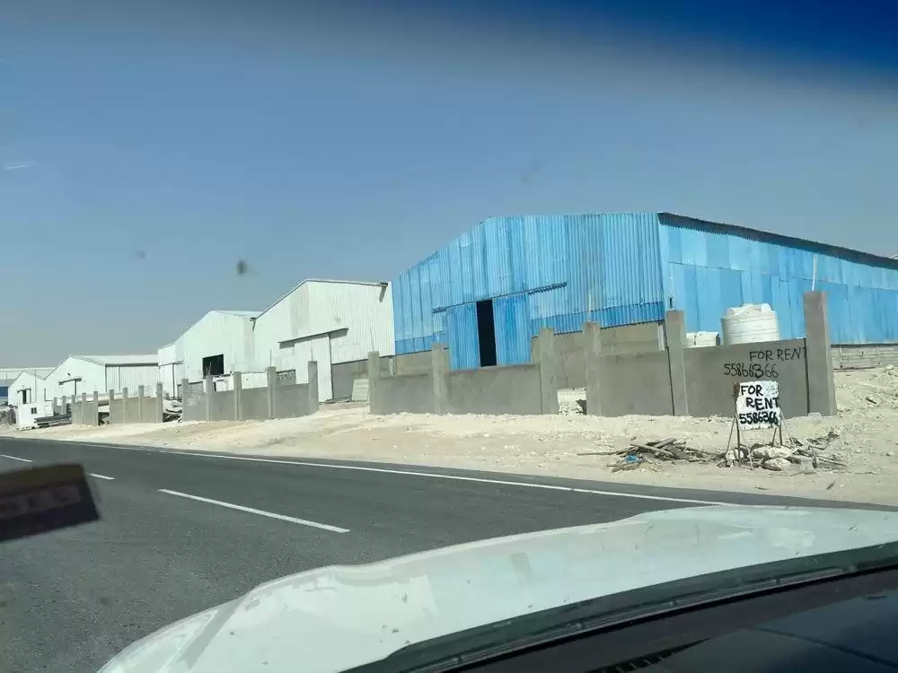 Comercial Listo Propiedad U / F Almacén  venta en Doha #19347 - 1  image 