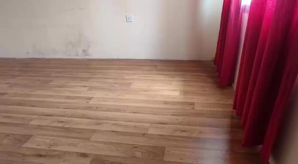 Résidentiel Propriété prête 1 chambre U / f Logement de la main-d'œuvre  a louer au Al-Sadd , Doha #19606 - 1  image 