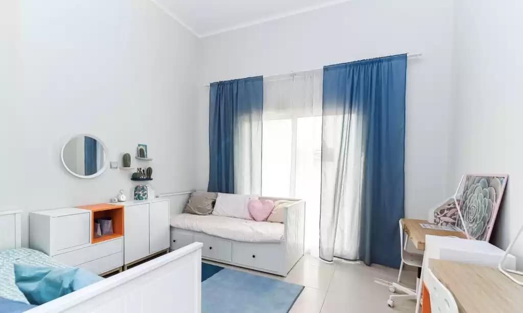 yerleşim Hazır Mülk 1 yatak odası U/F Apartman  satılık içinde Al Sadd , Doha #19620 - 1  image 
