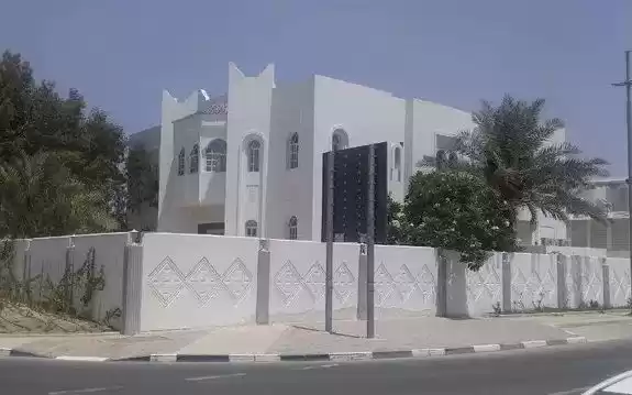 Жилой Готовая недвижимость 7+ спален Н/Ф Отдельная вилла  продается в Аль-Садд , Доха #19880 - 1  image 