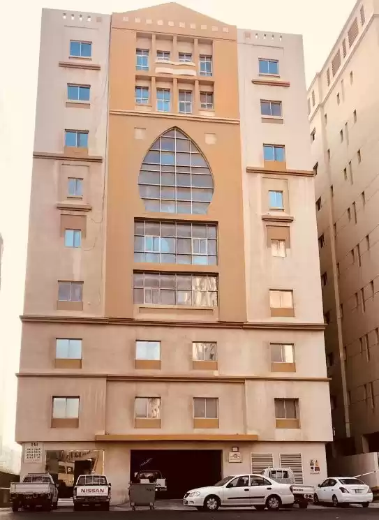 استفاده مختلط املاک آماده 7+ اتاق خواب U/F ساختمان  برای اجاره که در دوحه #20054 - 1  image 
