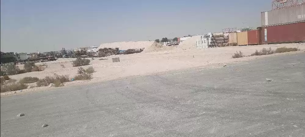 Land Ready Property Mixed Use Land  for rent in Al Sadd , Doha #20171 - 1  image 