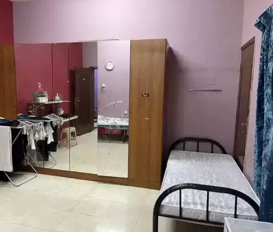 Residential Ready Property 2 Bedrooms F/F Apartment  for sale in Al Sadd , Doha #20269 - 1  image 
