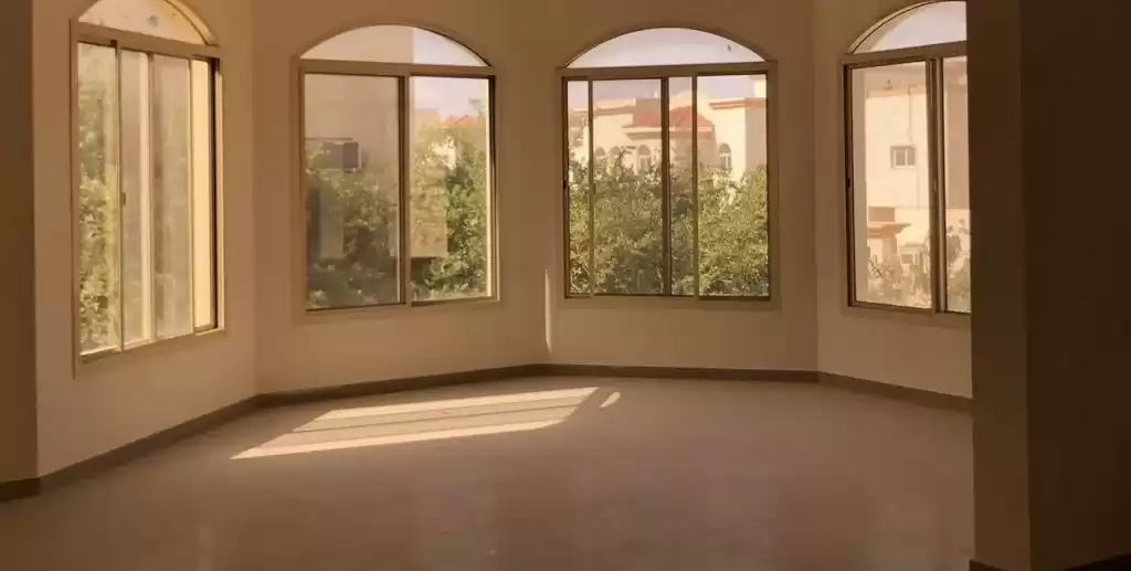 Residencial Listo Propiedad 7+ habitaciones U / F Villa Standerlone  venta en al-sad , Doha #20351 - 1  image 