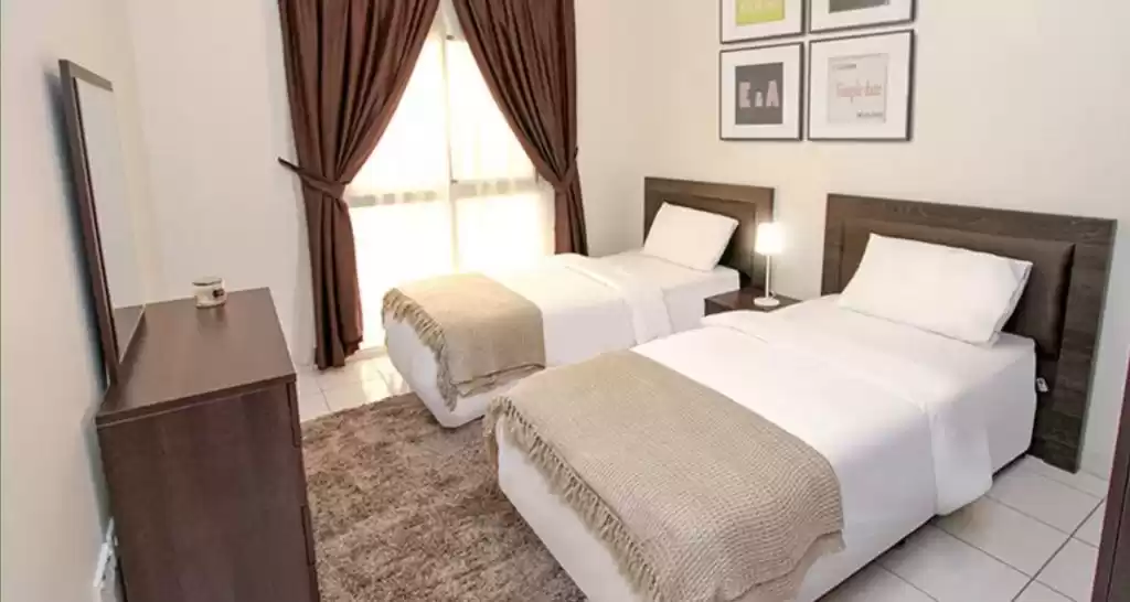 Wohn Klaar eigendom 3 Schlafzimmer F/F Wohnung  zu vermieten in Al Sadd , Doha #20413 - 1  image 