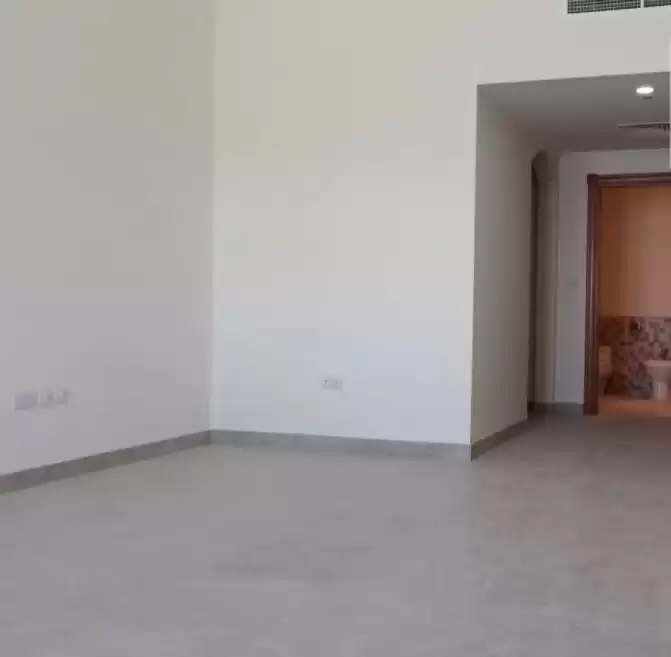 Жилой Готовая недвижимость 3 спальни Н/Ф Квартира  продается в Аль-Садд , Доха #20510 - 1  image 