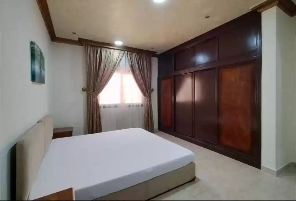 سكني عقار جاهز 2 غرف  مفروش شقة  للإيجار في السد , الدوحة #20530 - 1  صورة 