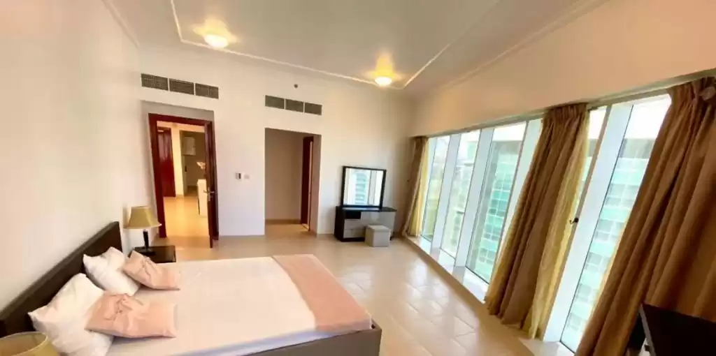 Résidentiel Propriété prête 3 chambres F / F Appartement  a louer au Al-Sadd , Doha #20535 - 1  image 