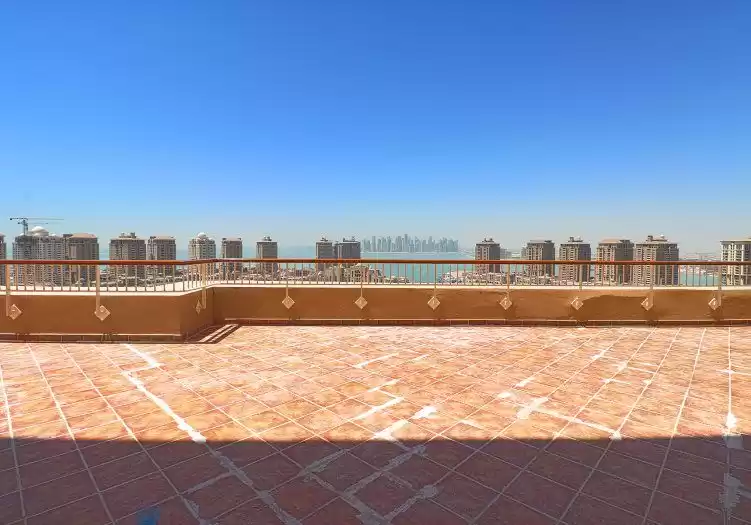 سكني عقار جاهز 4 + غرفة خادمة نصف مفروش بنتهاوس  للبيع في السد , الدوحة #20684 - 1  صورة 