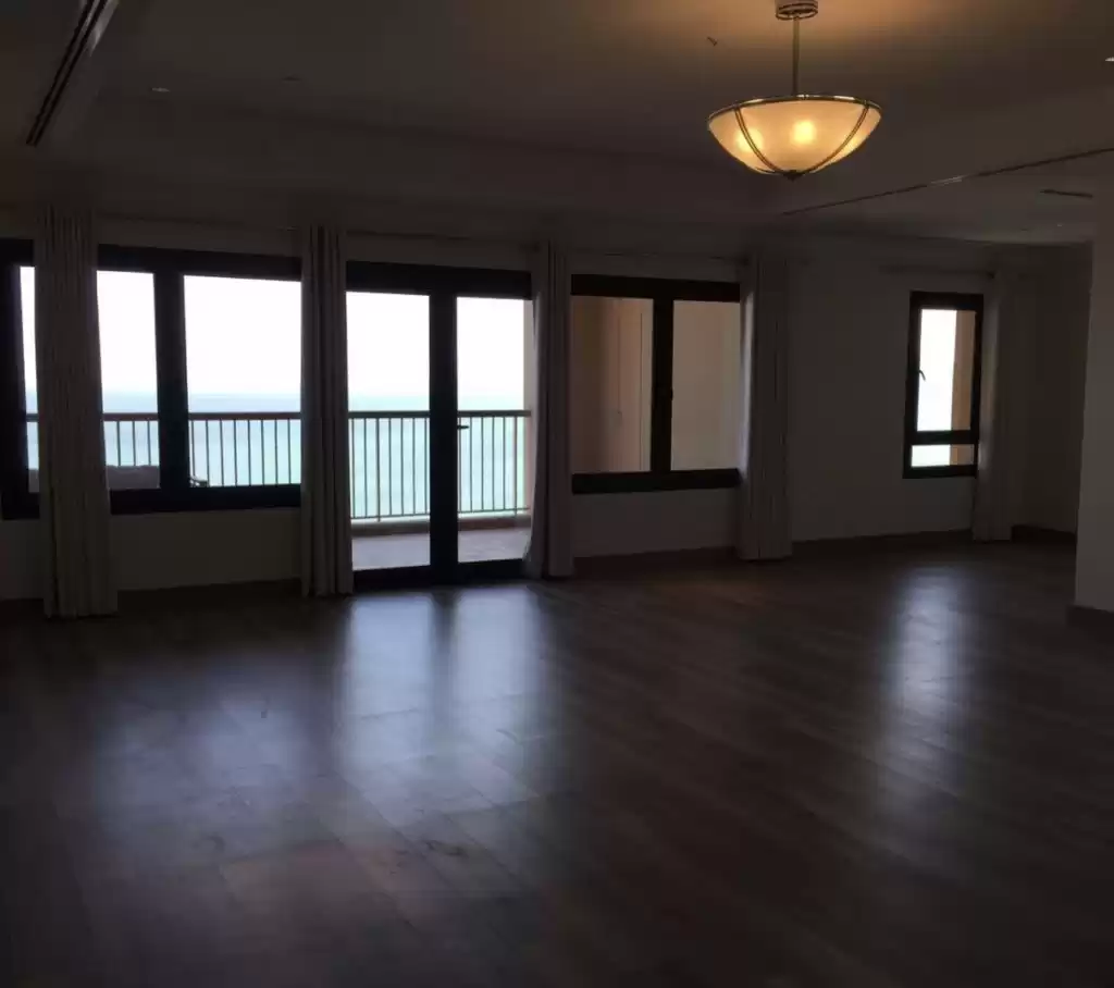 Residential Ready Property 2 Bedrooms S/F Apartment  for sale in Al Sadd , Doha #20799 - 1  image 