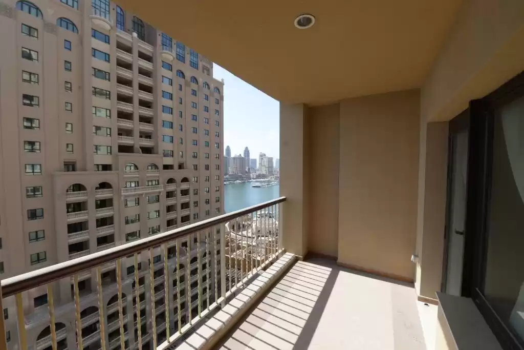 住宅 就绪物业 1 间卧室 楼/楼 公寓  出售 在 多哈 #20867 - 1  image 