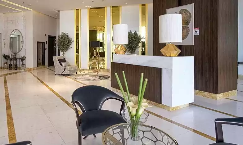 مسکونی املاک آماده 2 اتاق خواب F/F اپارتمان  برای فروش که در السد , دوحه #20978 - 1  image 