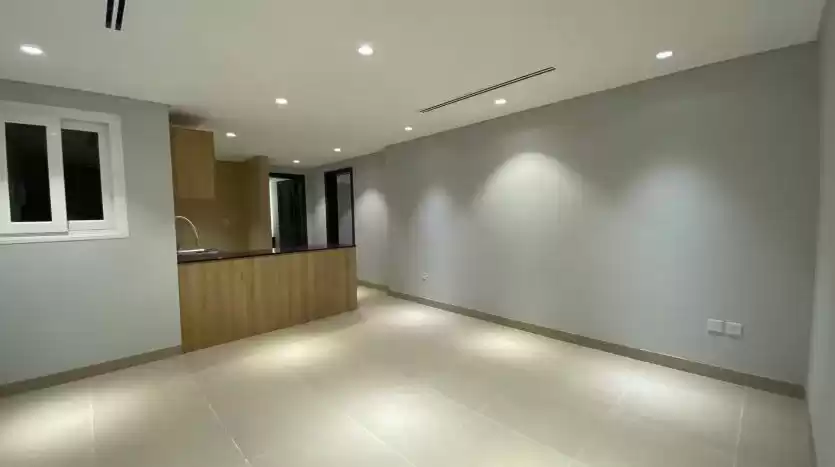 سكني عقار جاهز 1 غرفة  نصف مفروش شقة  للإيجار في الدوحة #20999 - 1  صورة 