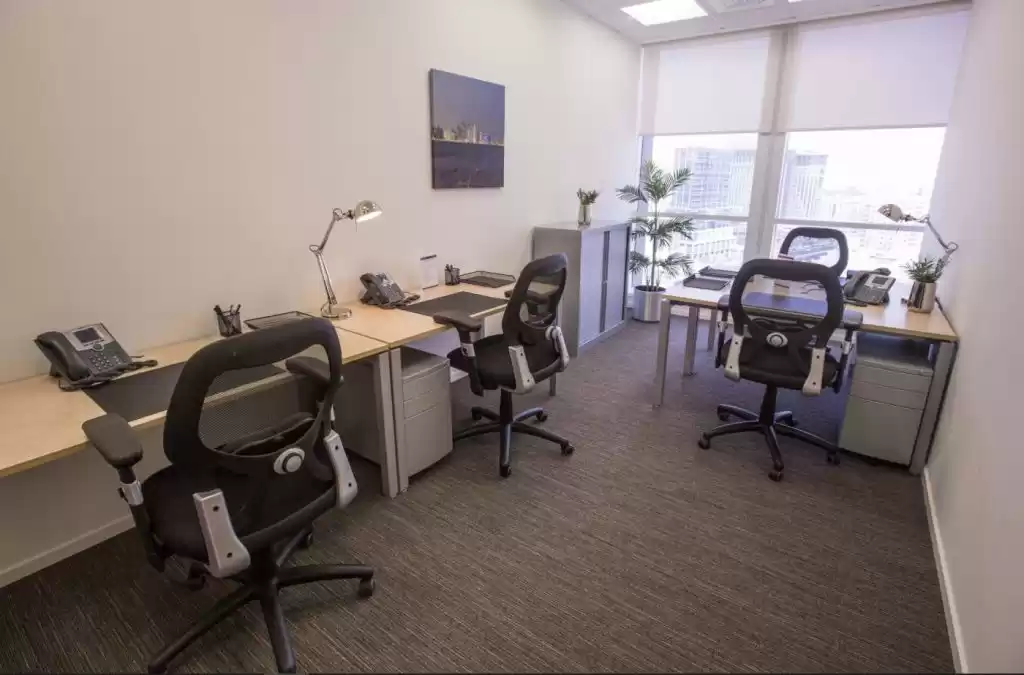 Karışık kullanım Hazır Mülk F/F Ofis  kiralık içinde Al Sadd , Doha #21275 - 1  image 