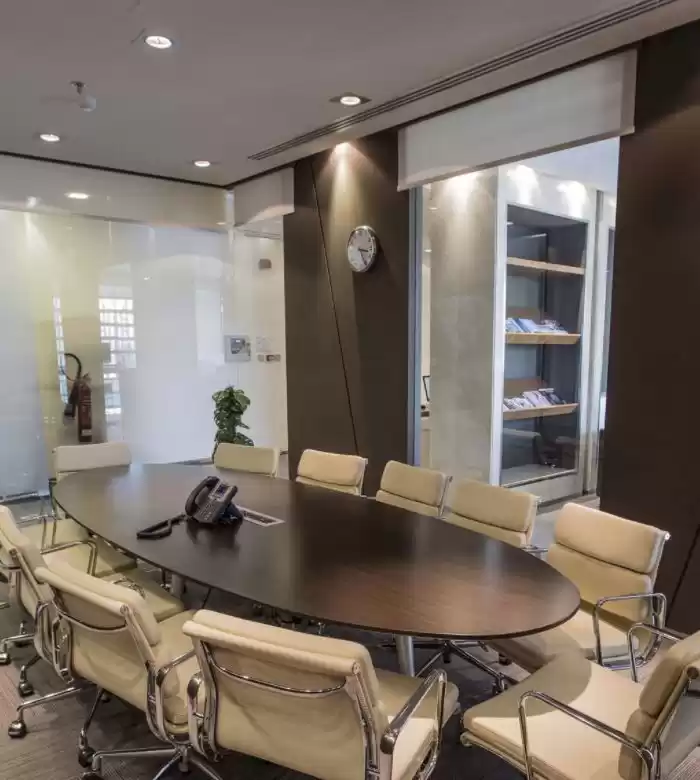 Mixed Use Ready Property F/F Office  for rent in Doha #21277 - 1  image 