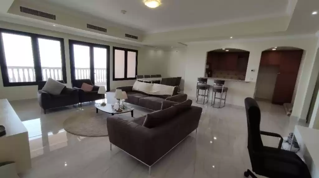 Gemischte Benutzung Klaar eigendom 3 Schlafzimmer S/F Duplex  zu verkaufen in Al Sadd , Doha #21477 - 1  image 
