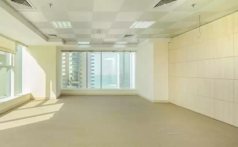 Commercial Ready Property U/F Office  for rent in Al Sadd , Doha #21555 - 1  image 