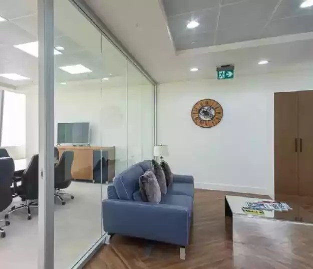 Reklam Hazır Mülk U/F Ofis  satılık içinde Al Sadd , Doha #21636 - 1  image 