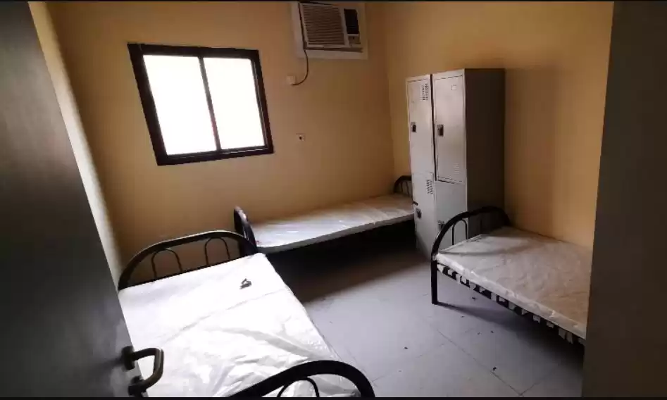 Residential Ready Property 7+ Bedrooms S/F Labor Camp  for rent in Al Sadd , Doha #21806 - 1  image 