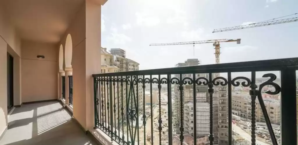 Residential Ready Property 1 Bedroom U/F Apartment  for sale in Dubai #21987 - 1  image 