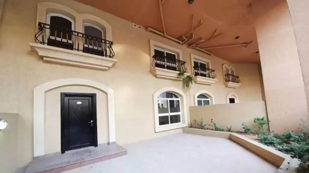 سكني عقار جاهز 3 غرف  نصف مفروش شقة  للبيع في دبي #22094 - 1  صورة 
