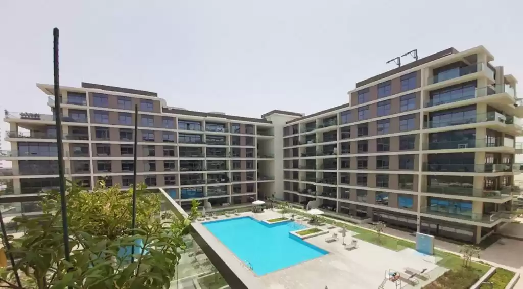 Residential Ready Property 2 Bedrooms F/F Apartment  for sale in Dubai #22105 - 1  image 