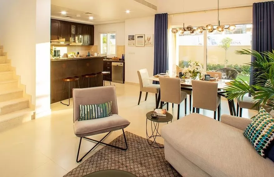 Residential Ready Property 3+maid Bedrooms F/F Townhouse  for sale in Dubai #22213 - 2  image 