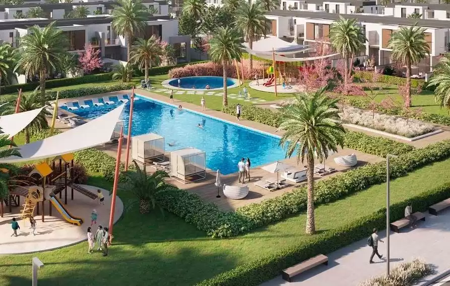 Residential Ready Property 3+maid Bedrooms S/F Townhouse  for sale in Dubai #22214 - 1  image 