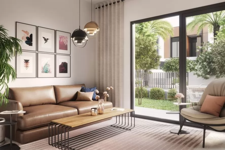 Residential Ready Property 4 Bedrooms S/F Townhouse  for sale in Dubai #22284 - 1  image 