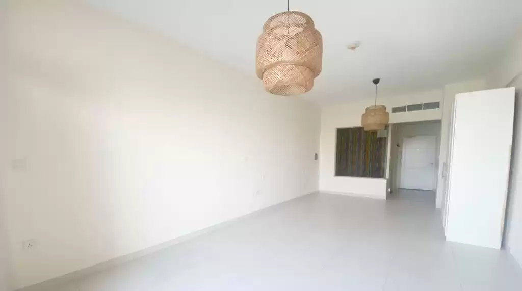 سكني عقار جاهز ستوديو نصف مفروش شقة  للإيجار في دبي #22337 - 1  صورة 