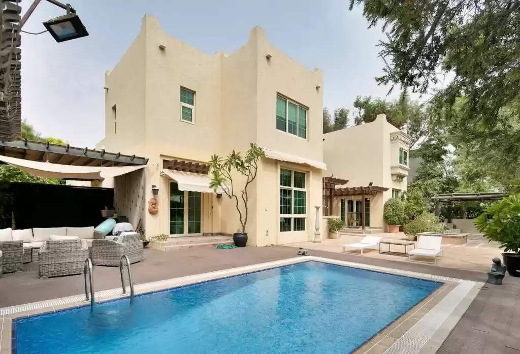 Résidentiel Propriété prête 5 + femme de chambre S / F Villa autonome  à vendre au Dubai #22341 - 1  image 