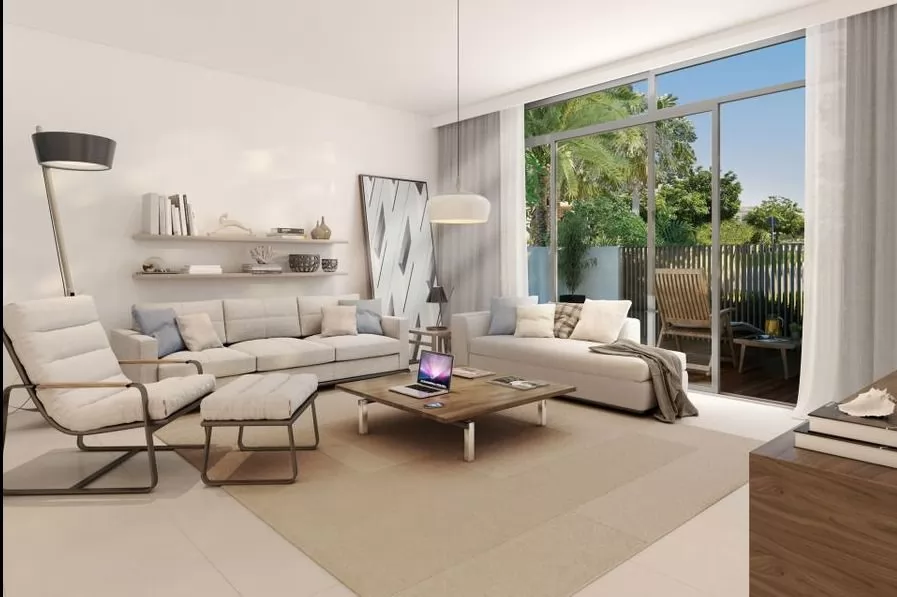 Residential Ready Property 3 Bedrooms F/F Townhouse  for rent in Dubai #22361 - 1  image 
