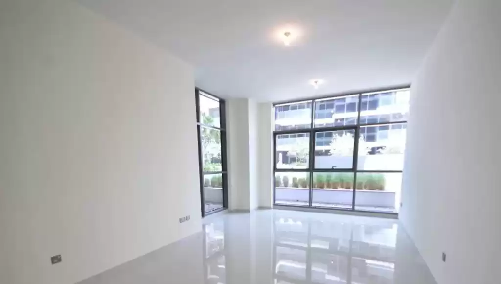 Wohn Klaar eigendom 1 Schlafzimmer U/F Wohnung  zu vermieten in Dubai #22409 - 1  image 
