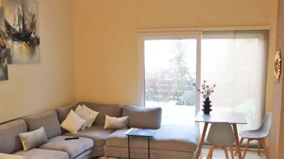 Residential Ready Property 1 Bedroom F/F Apartment  for sale in Dubai #22415 - 1  image 