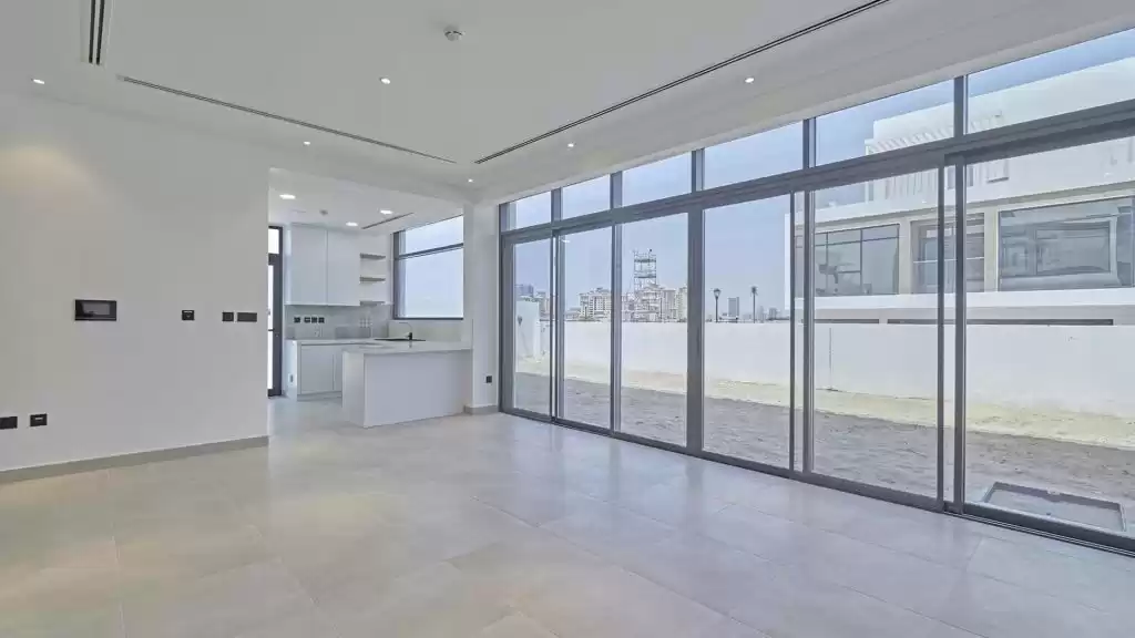 مسکونی املاک آماده 4+ اتاق خواب خدمتکار U/F ویلا در مجتمع  برای فروش که در دبی #22451 - 1  image 
