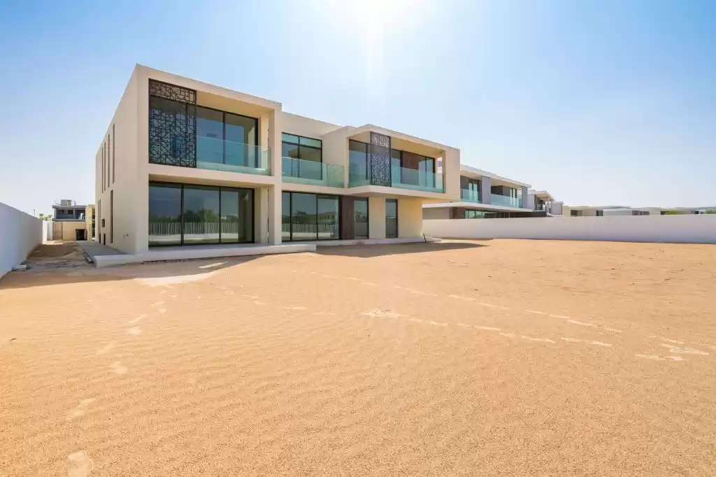 سكني عقار جاهز 7+ غرف  غير مفروش فيلا في مجمع  للبيع في دبي #22459 - 1  صورة 