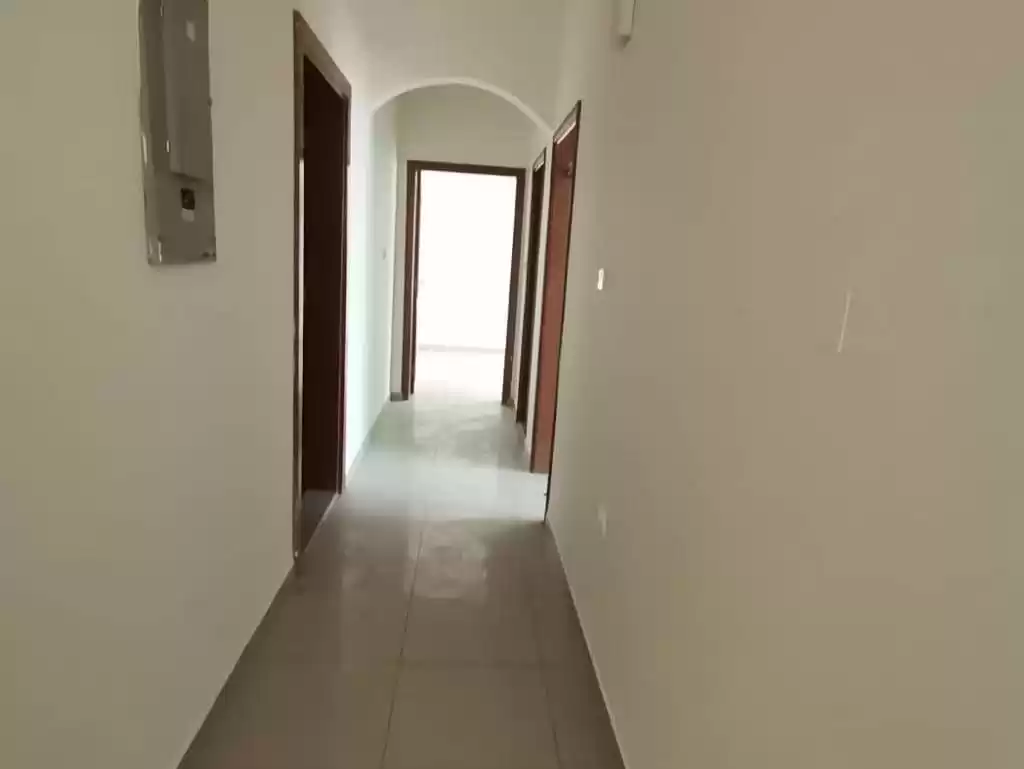 Résidentiel Propriété prête 2 chambres U / f Appartement  a louer au Al-Sadd , Doha #22474 - 1  image 